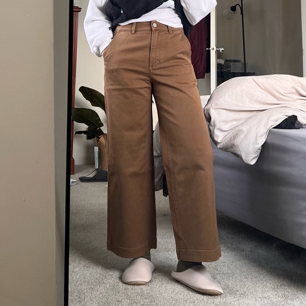 SOLD Everlane cropped wide leg pants fits 2-4/ xs-s